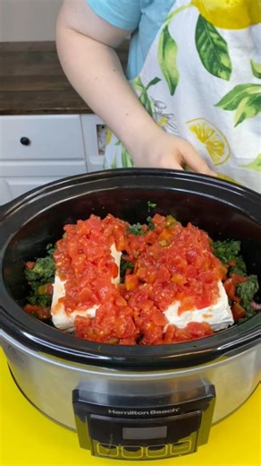 How to Make a Creamy and Delicious Spinach Dip