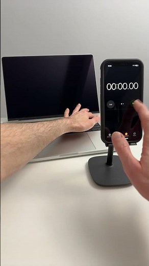 2023 M3 MAX MacBook Pro BOOT TIME SPEED TEST ⏱️ #m3max #bootspeed #techinsomnia