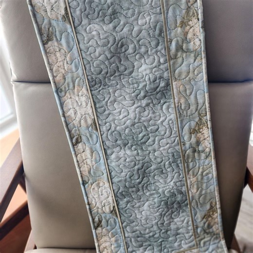 Pastel Hydrangea Table Runner - Etsy