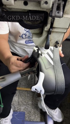 Buy Adidas Sneakers Directly from the Factory