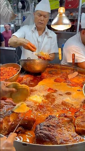 Meat Jacuzzi Tacos in Mexico City!!