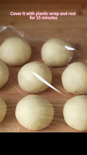 Easier than you think! Super fluffy and delicious bread recipe! #recipe #baking #food #bread