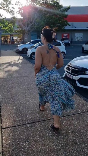 Stylish Summer Outfit Inspiration: Floral Dress Look