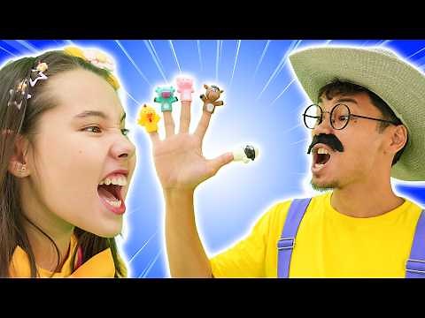 Animal Finger Family 🐘🦁 | Nursery Rhymes & Kids Songs | Funny Cartoon Animals | Hokie Pokie Kids