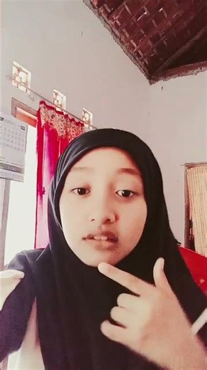 kalo lagi pake apa apa gitu enak nya sambil nonton lagu jawa kalo kalian gimana komen ya