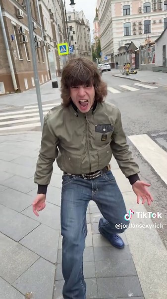 Riley Juicy J Cartoon Edit and Trap Music