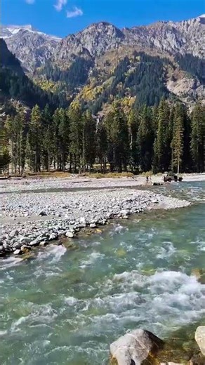 _kumrat_valley❤️ _Beautifulpak #peacefulwaves #nature #lake #stressrelief #naturesounds
