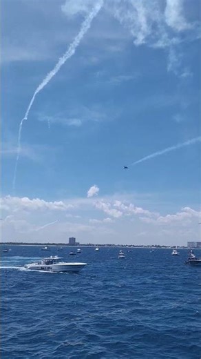 US Air Force Thunderbirds at the Fort Lauderdale Airshow 2026