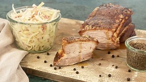 ARD-Buffet: Rezept: Schweinebraten mit Krautsalat