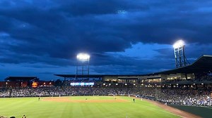 Here’s how Arizona rain is affecting Cactus League spring training games Thursday