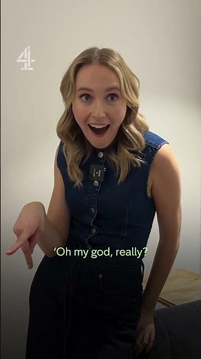 Rose Ayling-Ellis teaches us slang in BSL #TheLastLeg #BritishSignLanguage #SixSeven