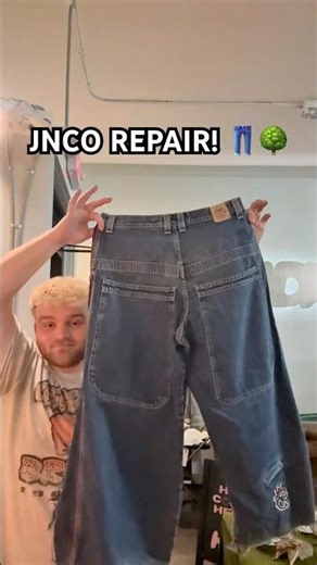 REPAIRING & UPCYCLING JNCO JEANS 👖🌳 #sustainablefashion #jnco #upcycling #thrifting