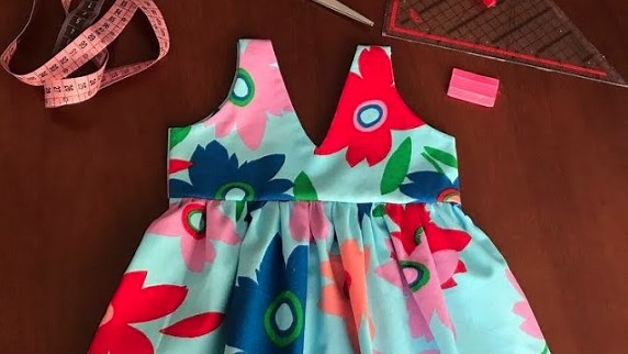Super Easy Pattern-Free Baby Dress Cutting and Stitching