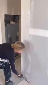 5.4K reactions · 99 shares |  "Coating outside corners with the LEVEL5 10” and 6” knife!"  @1chathampainters  | LEVEL5 Tools | Facebook