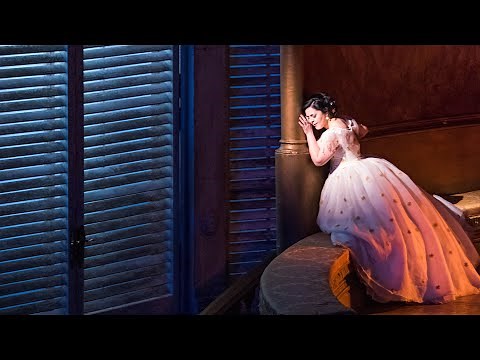 La traviata trailer (The Royal Opera)