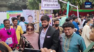 4M views · 10K reactions | বাংলা চলচ্চিত্রের জনপ্রিয় জুটি অমরসানি-মৌসুমির ছেলে ও বৌ কে নিয়ে পুরো এফডিসি ঘুরে দেখাচ্ছেন বাবা অমরসানি | News ABC | Facebook