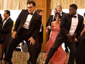 'The Wedding Ringer' Trailer: Kevin Hart Backs Up Josh Gad - SlashFilm
