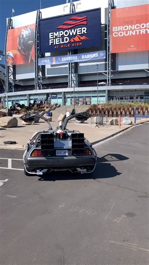 How’s your @nfl game day going? #nfl #gameday #game #football @broncos @denver #ohiotimemachinerental #sports #foxsports #cbssports #nbcsports #peacock #amazon | Ohio Time Machine Rental