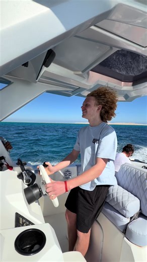 Exploring Hurghada: A Unique Speedboat Adventure