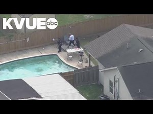 5-year-old child drowns in Harris County neighbor's pool