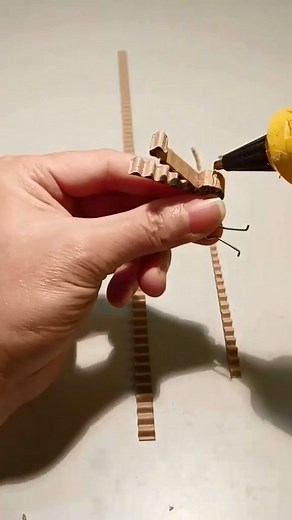 Instructions for making a dragon with cardboard #diycrafts #diy #craft #crafts #diycrafting | Craft Home