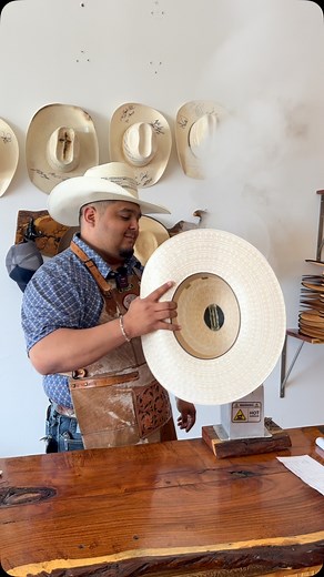 328 reactions · 15 shares | No cuts no edits, wasn’t perfect in the...