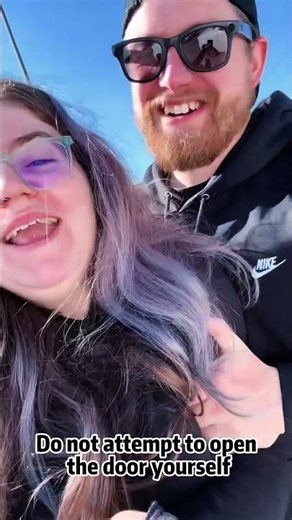 When l try to open my own door😂 My husband stopped me #cardoor #funny #fyp #boyfriends #usa