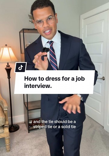 How to Dress for a Job Interview: Essential Tips