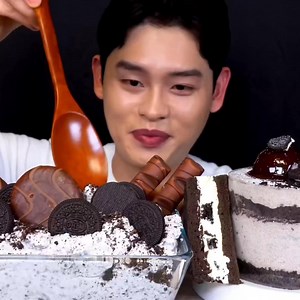 ASMR_오레오크림_쿠키앤크림_파티⚫️오레오케이크_오레오_아이스크림_먹방~!! Oreo Cookie Cream_Oreo_Cake_Oreo Ice Cream MuKBang~!! . #asmr #oreo #oreofrozentreats #oreocookies #OreoChallenge #oreocake #oreocheesecake #oreocookiecake #oreocookiesandcream #oreocookie #OreoIceCream #icecream #icecreamsandwich #icecreamcake #icecreamrolls #icecreamyummy #icecreamlover #mukbang #mukbangeating #mukbangers #corndogmozarella #mukbangasmr #MukbangChallenge #mukbangasmrfoods #asmrmukbangfood #mukbangseafood #mukbangeatingshow #mukbangfoo