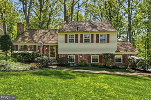 388 Castlewood Dr, Devon, PA 19333 - MLS PACT2123930 - Coldwell Banker