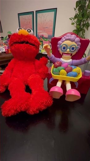 GRANNY, TIME TO PLAY W/ ELMO’s SESAME STREET #asmr #viral #trending #satisfying #cute #funny #shorts