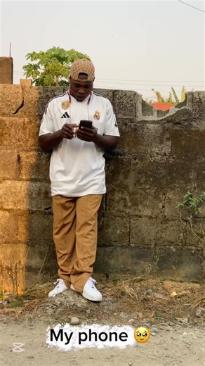 You take my phone and slap me again 🥺😱 #bbdamour #mavisiondeschoses | Bb d’amour