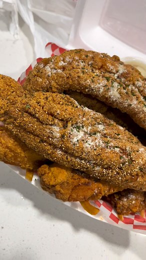 YALL FASHO NEED TO GO TRY Friedhard Blvd 😩🔥 Shell Lowe THAT SHIT WAS SO GOOD KOOLAID WAS FIRE TOO ON ME OPEN WED-SAT 8PM TIL SOLD OUT I HAD GOT THE FISH WINGS MAC N CHEESE AND GUMBO THEY LEFT OUT MY GOT DAMN RED BEANS AND RICE I MENT TO CUSS HER ASS OUT BUT I LET HER MAKE IT CAUSE THE FOOD WAS GOOD 😂😭‼️ BUT THEY IN SOUHF DALLAS ADDRESS👇🏾 3518 spring avenue | Jarris Akins