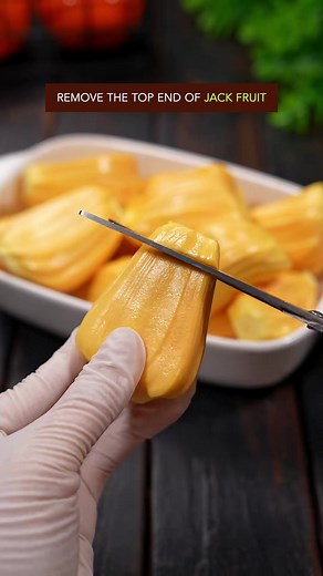 1.6K views · 21 reactions | A finger food made of jack fruit & yogurt #recipe #fingerfood #dessert #sweets #chinesefood #jackfruit | foodiechina888 | Facebook