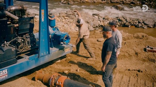Catch up on the latest #GoldRush before Friday at 8P! Parker's team is pushed harder than ever before, running four wash plants for the first time. On Rick's side, when a busted pipe and a flat tire threaten to make the group crack under the pressure, will they find the gold flowing or watch the season grind to a halt? | Gold Rush