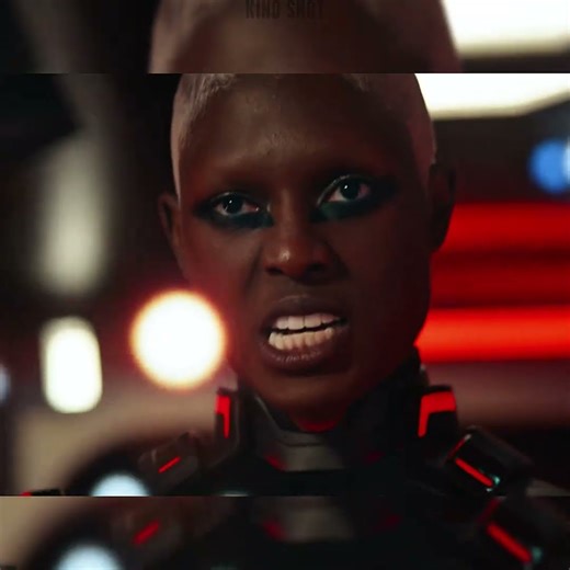 ЭТОГО НЕ МОЖЕТ БЫТЬ! Световой ТАНК РАЗРЕЗАЛИ обычным световым диском в "Трон: Арес" (2025)! 💀