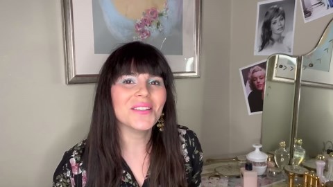 I tried Marilyn Monroe's Face Powder for a week