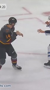 HOCKEYFIGHTS.com/fights/n266617 #chi joseph LABATE 🆚 tyrel BAUER #man • #ahl 2023 jan 18 • #HFrandomizer #chicagowolves #manitobamoose | hockeyfights.com