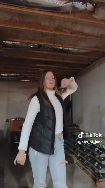 abbey❤️🏐 (@abs_of_june)’s videos with HYPE ME UP - TruththeBull