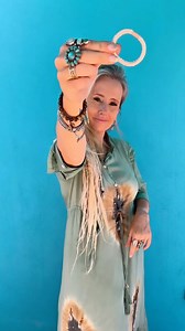 Dreadstyle you need to try 😍 - Rate from 1-10 👇 #dreadstyle #longhair #updo #updohairstyles #halfuphalfdownhairstyle | SaltyDreads