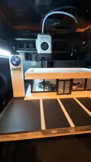 Check this 3D printed diorama for my hot wheels 🤩