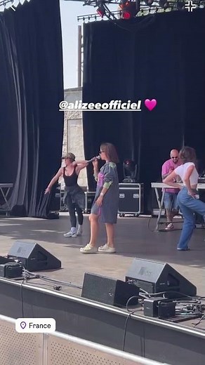 Alizée L'Alizé J'ai pas vingt ans J'en ai marre Moi... Lolita La Kermesse Nice France 2024 June 28