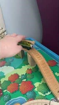 Thomas Wooden Railway Review Muffle Mountain Set (2000)