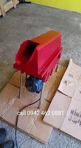corn sheller (actual na gamit) 1 hour = fifty kilos benta mo sa butil tataas pwede pangkain sa alagang hayup motor included introductory price 17500 | Farm gadget