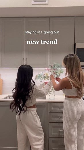 Girls Night In Trend: Stay In > Going Out