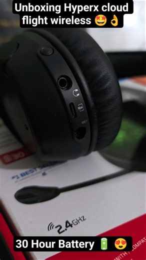 30 hours battery backup headphones 😲🤩🥰 hyperx cloud flight wireless #ytshorts #youtubeshorts