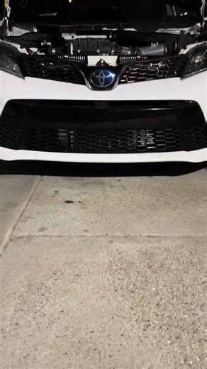 Supercharged Minivan Performance: 5-Cylinder Boost