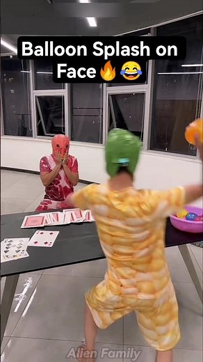 😂 Yellow Alien Popped the Balloon on the Face of Red Alien | Alien Family Fun #shorts #alienfamily