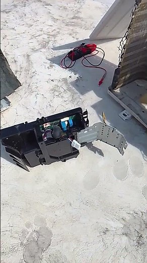 cambio de tarjeta electrónica en condensador de minisplit inverter, código de error e0.