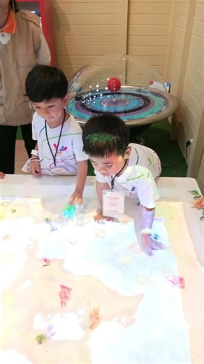 Kipina Kids Indonesia on Instagram: ". 🚍 Field Trip to Funtasia! 🌟 Our K1 and K2 students had an exciting day exploring and learning through hands-on experiences at Funtasia. They discovered life on the farm, explored the world of insects, stepped into a dinosaur adventure, and learned about how water moves, swirling, flowing, and more! KIPINA KIDS - Puri 📱 Contact Us: (+62) 855 6677 988 📍 Location: Jl. Bojong Raya, Rawa Buaya, Cengkareng, West Jakarta City, Jakarta 11740 #KipinaKidsPuri #En